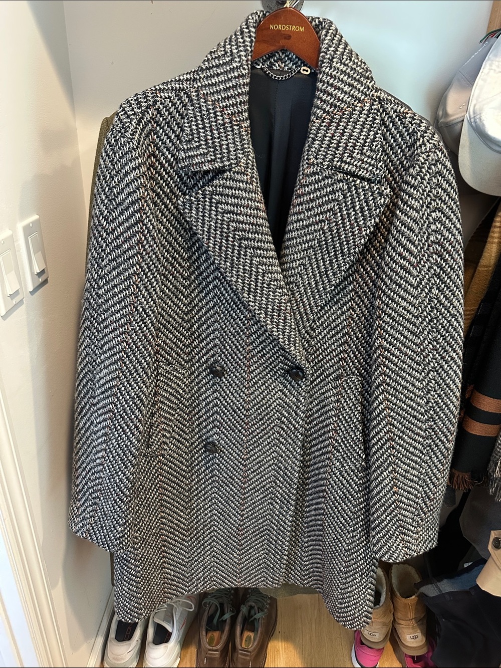 AA Doppiaa Black & White Herringbone Double-Breasted Peacoat